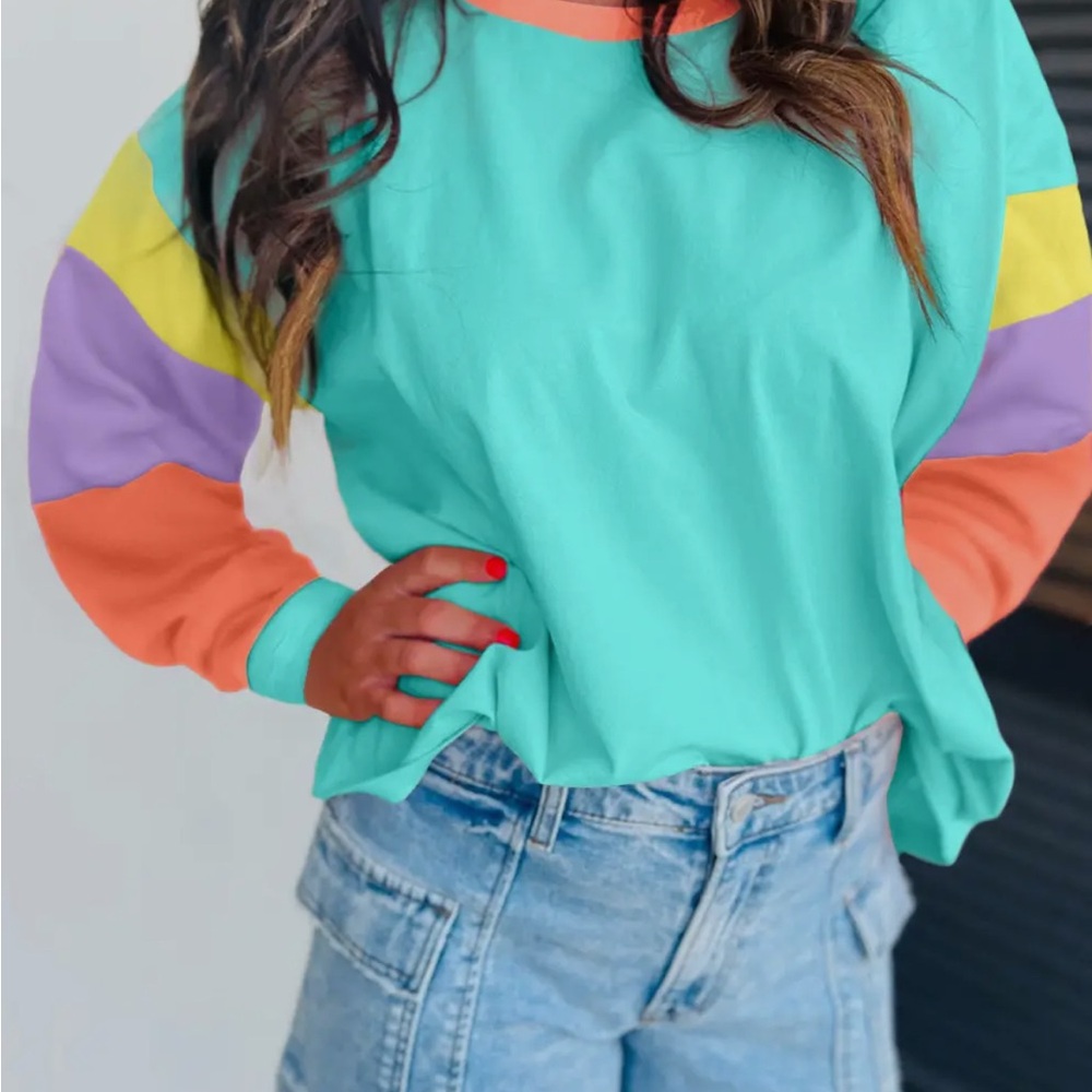 Love Soft color blocking long sleeve T. Sz Medium